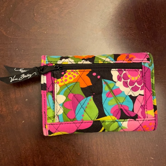 Vera Bradley wallet - Picture 2 of 5